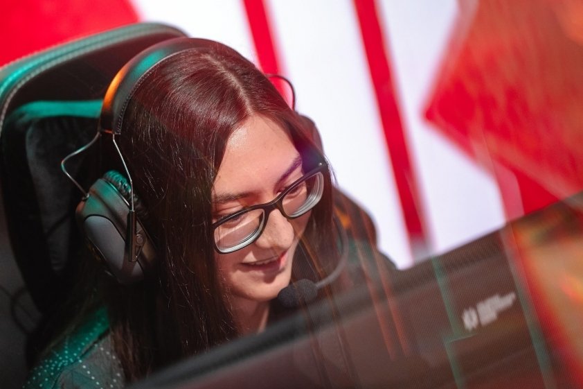 Top 5 best female VALORANT players 7