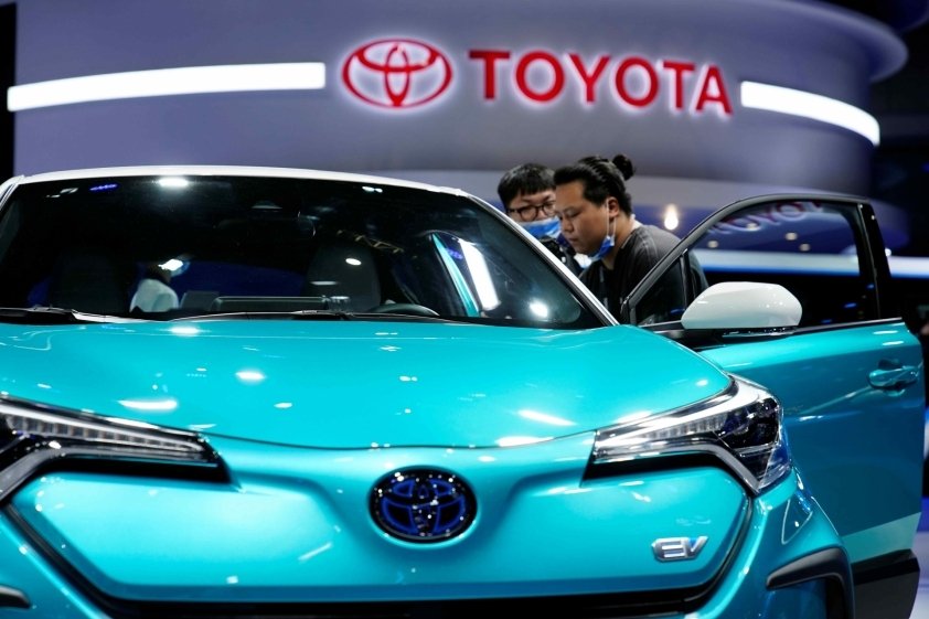 Toyota is `out of breath` in the world's largest auto market 3